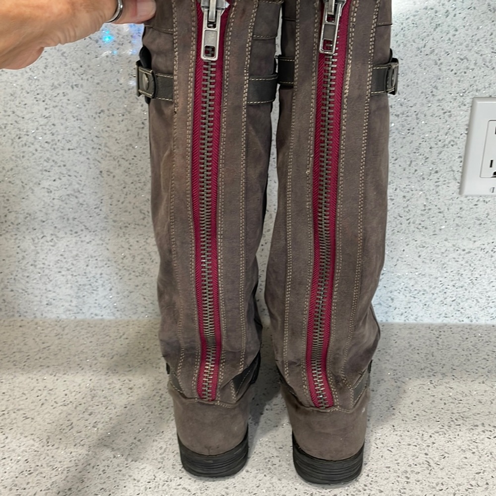 Madden Girl Zuzu Boots